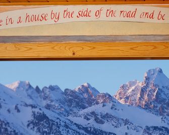 The Alpine House - Jackson