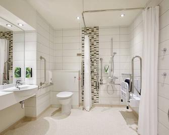 Premier Inn Cirencester Town Centre - Cirencester
