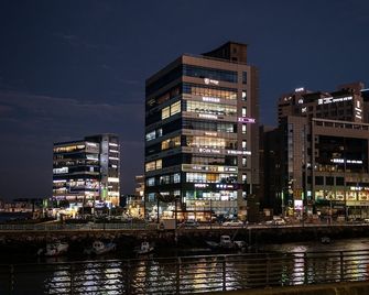 오션 솔레뷰 호텔 - 인천 - 야외뷰