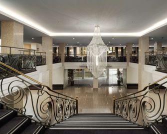 The Victoria Hotel Melbourne - Melbourne - Lobby