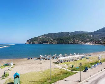 Denise Hotel - Skopelos - Beach