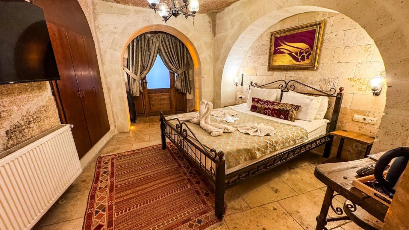 Nomads Cave Hotel & Rooftop