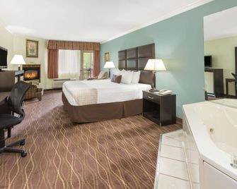 Baymont by Wyndham Helen - הלן - חדר שינה