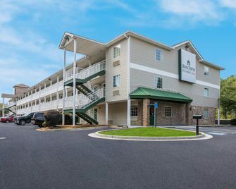 Hometowne Studios By Red Roof Covington, Ga - Covington - Building