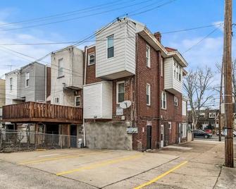 Homesweethome F, Private Parking - Philadelphia - Building