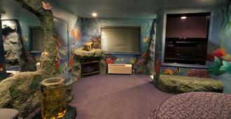 Black Swan Inn Luxurious Theme Rooms - Pocatello - Makuuhuone