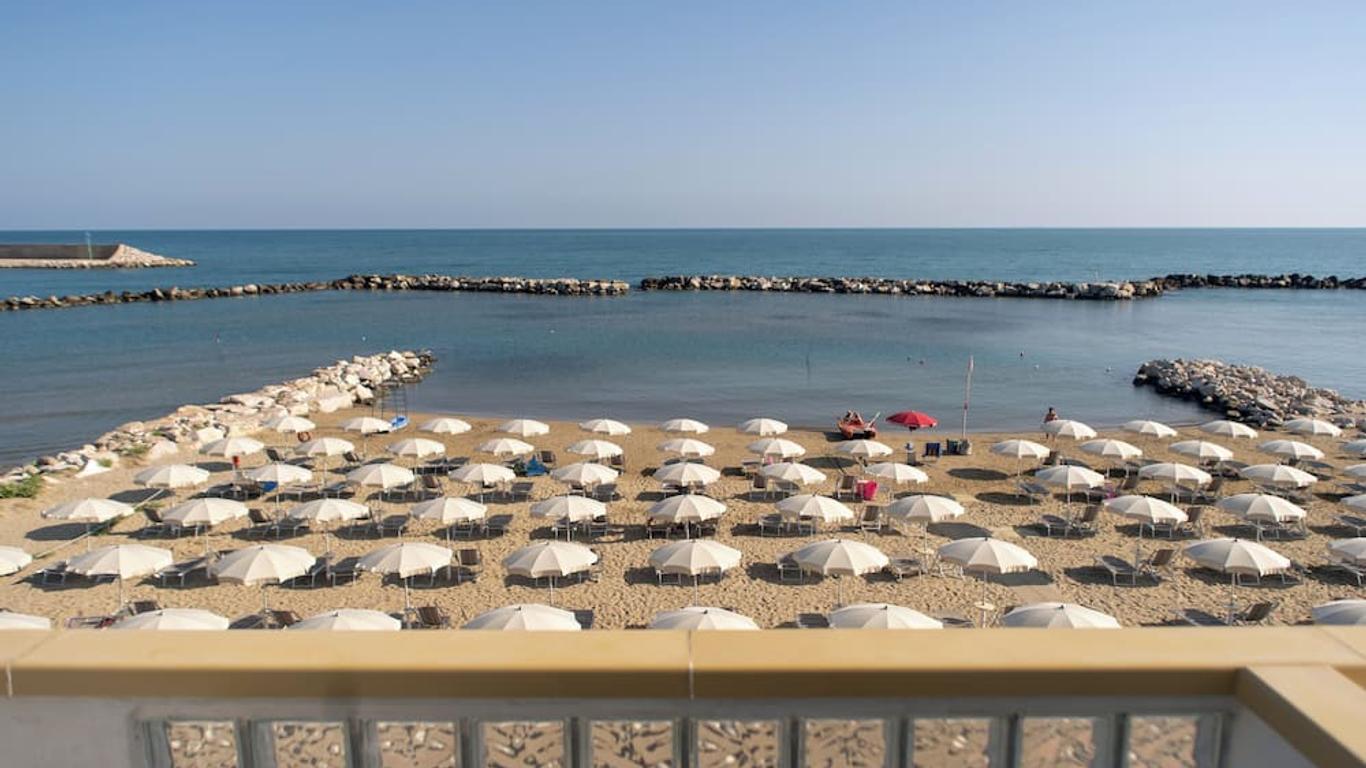 Hotel Strand