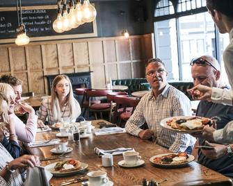 The White Star Tavern - Southampton