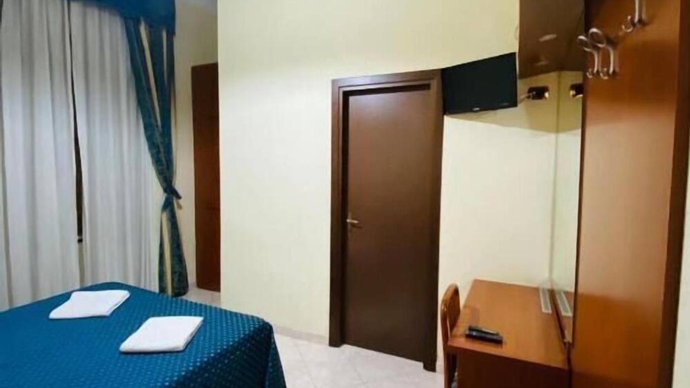Hotel Ferrari