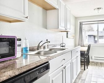 Private Tacoma Retreat Near Lakes & Puget Sound! - Lakewood - Kuchyň