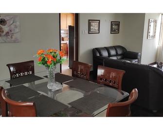 Apart Hotel Don Ernesto - Lima - Dining room
