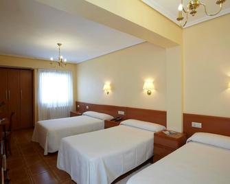 Hotel Panton - Vigo - Bedroom