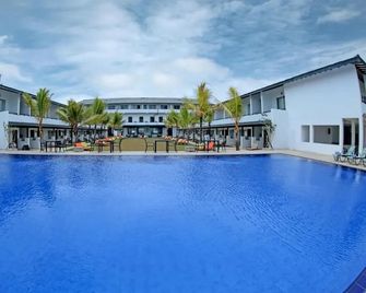 Rathna Beach Wadduwa - Kalutara - Pool