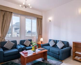 La Villa Najd Hotel Apartments - Dubai - Living room