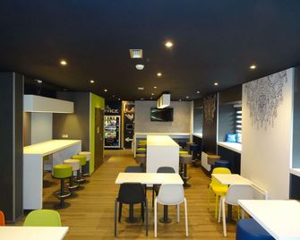 ibis budget Caen centre Gare - Caen - Restaurant