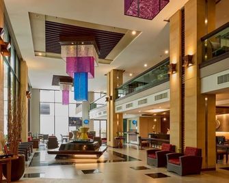 Tara Mantra Cha-Am Resort - צ'א-אם - לובי