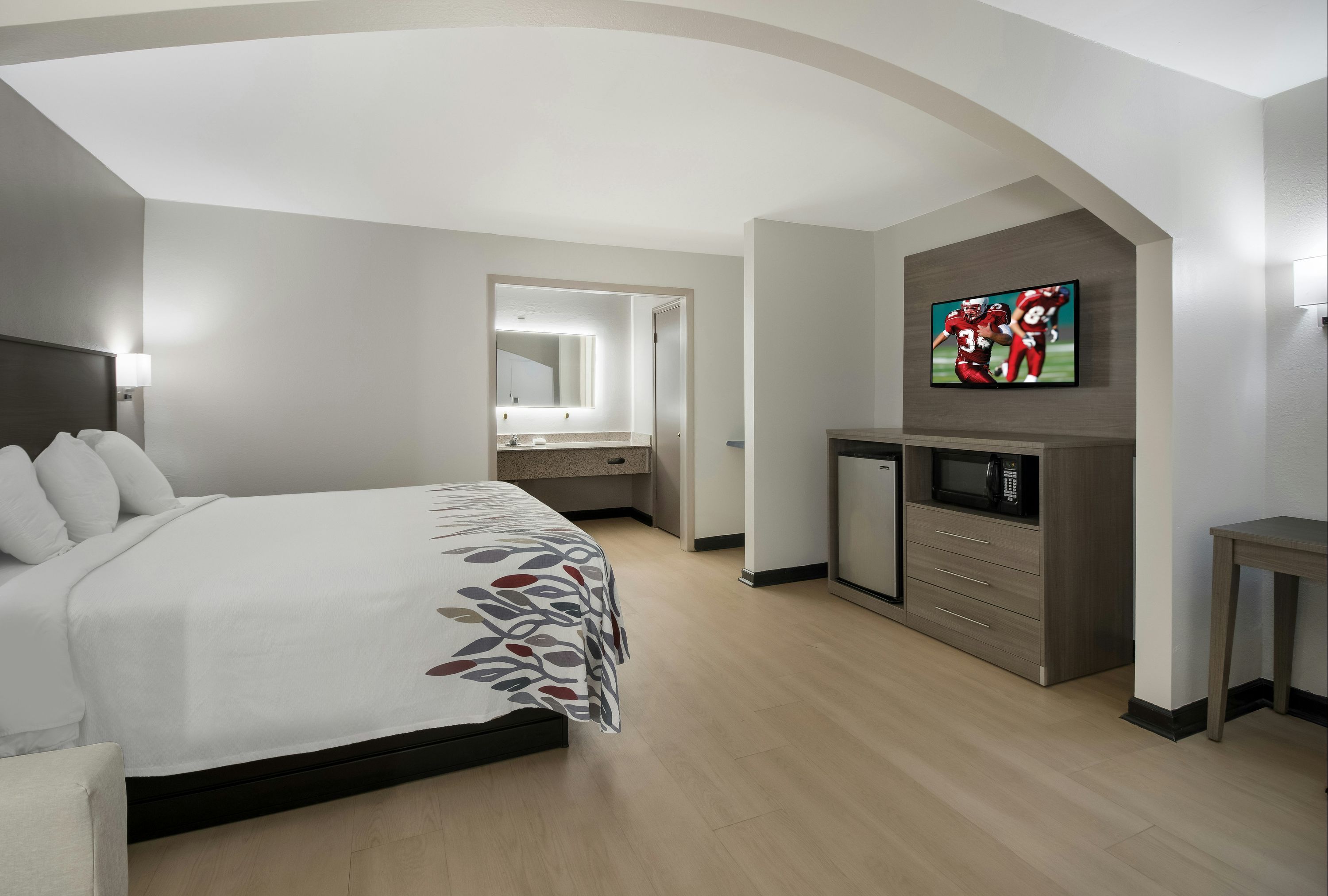 Red Roof Inn & Suites Jackson, TN - ג'קסון - חדר שינה