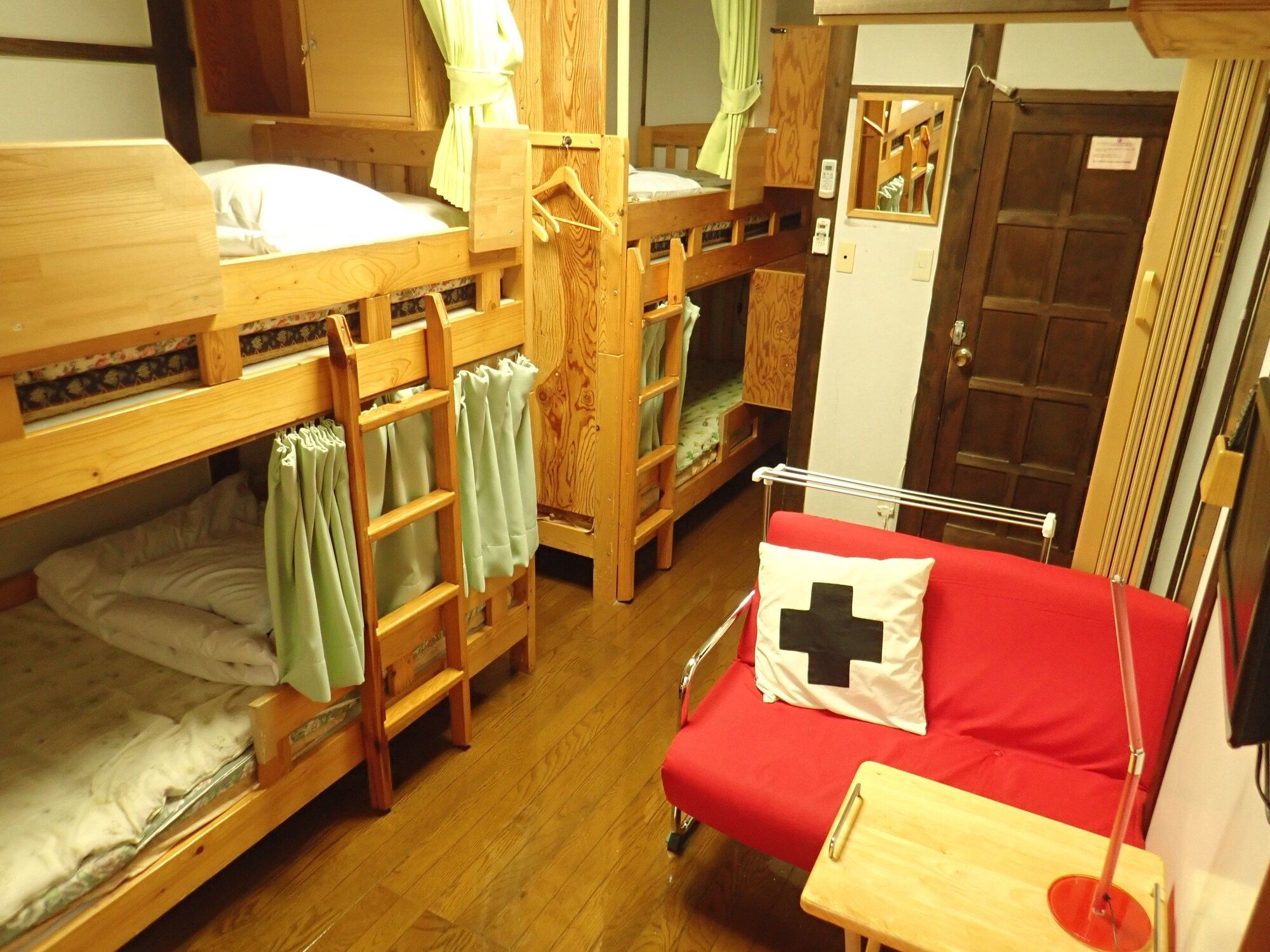 Yufuin Country Road Youth Hostel - יופו