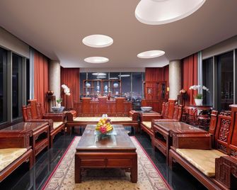 Merlynn Park Hotel - Jakarta - Lounge