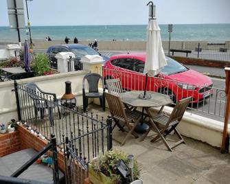 Rowntree Holiday Flats - Bridlington - Balcony