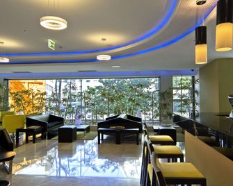 Sana Capitol Hotel - Lisboa - Recepción