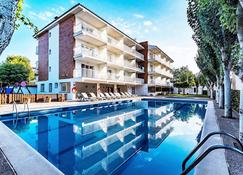 Sunway Amapola Apartamentos - Sitges - Pool