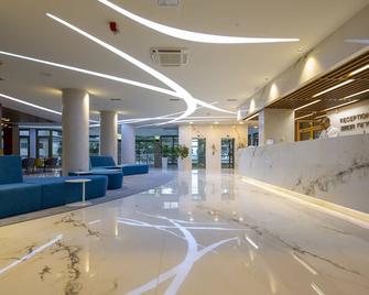 Hotel Park Makarska - Makarska - Lobby