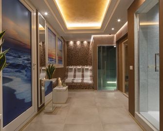 Hotel Cavallino Bianco - קאבאלינו טרפורטי - מסדרון