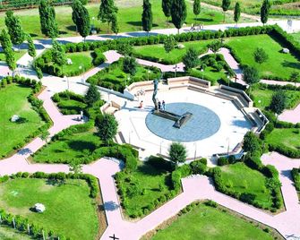 Hotel Herceg - Medjugorje - Buiten zicht