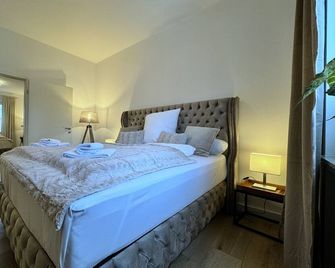 Dein Citynest - Fewo Meier - Wifi - Central - Bielefeld - Bedroom