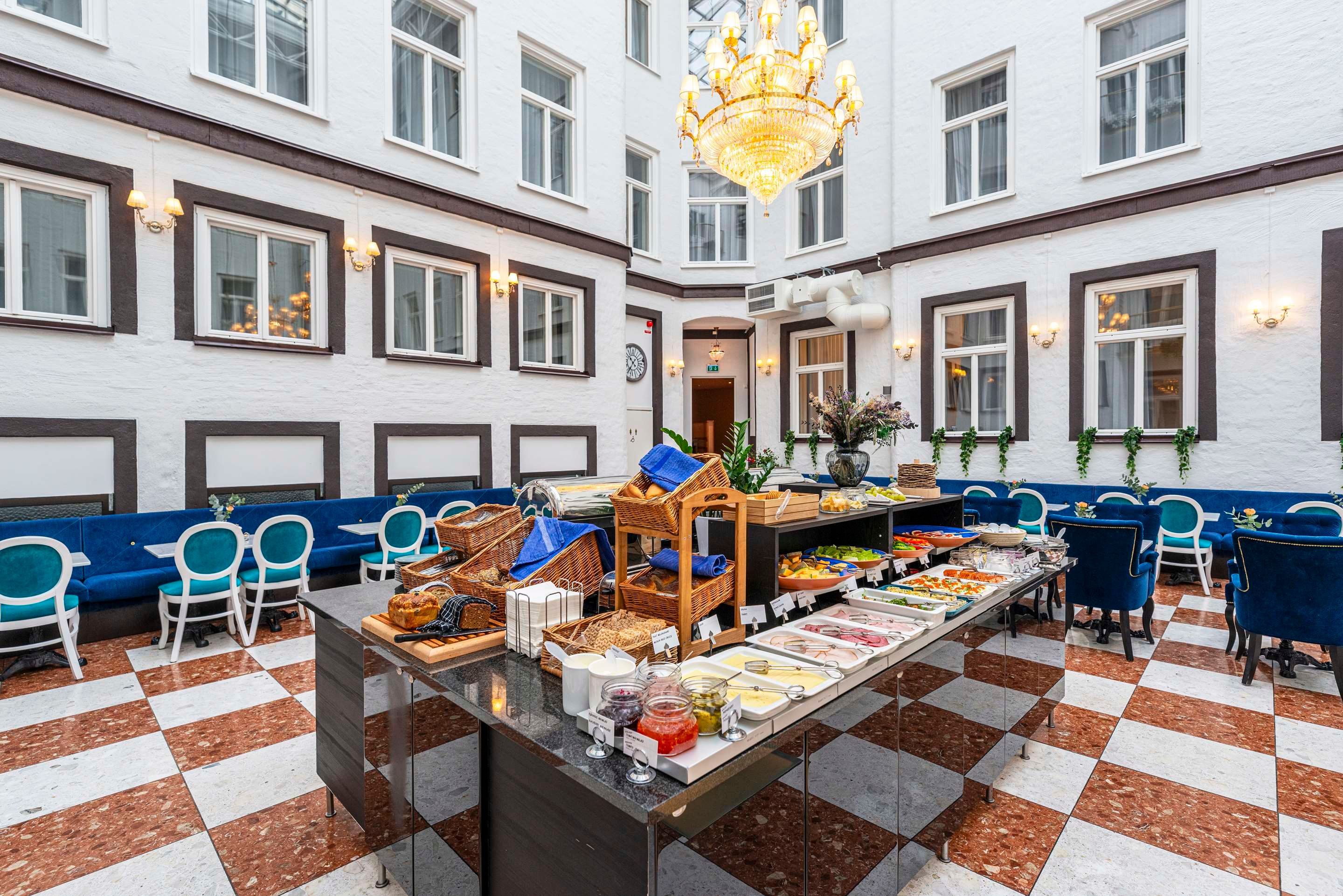 Dining room view of Best Western Hotel Bentleys