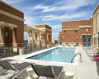 Pentagon Luxe Apartments Arlington - Near DC - Arlington - Pool