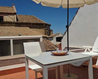 Apartamentos Plaza - Córdoba - Balcony
