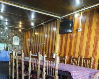 Goroomgo Roseland Cottage Gulmarg - Gulmarg - Restaurant