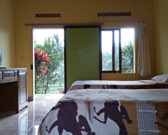 Asparin Homestay - Banyuwangi - Slaapkamer