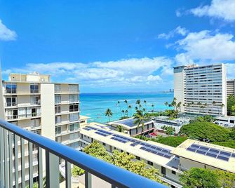 Idyllic Ocean Views from 12th floor 1 Bedroom Suite with Full Kitchen - Honolulu - Balcón