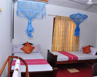 Pawansa Homestay - Habarana - Schlafzimmer