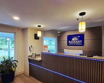 Radiant Inn & Suites - Murfreesboro - Rezeption