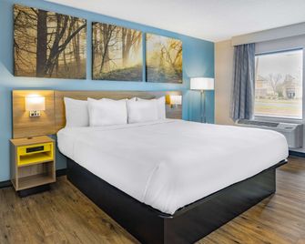 دايز إن باي ويندام رالي جلين وود كرابتري - راليغ - غرفة نوم