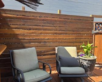 The Center of Vancouver, Spacious Elegant Interior, Spectacular Outdoor Living - Βανκούβερ