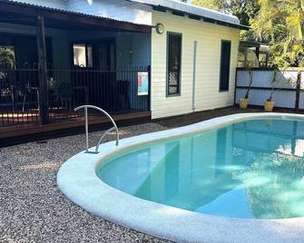 Beachcomber - Rainbow Shores - Rainbow Beach - Pool