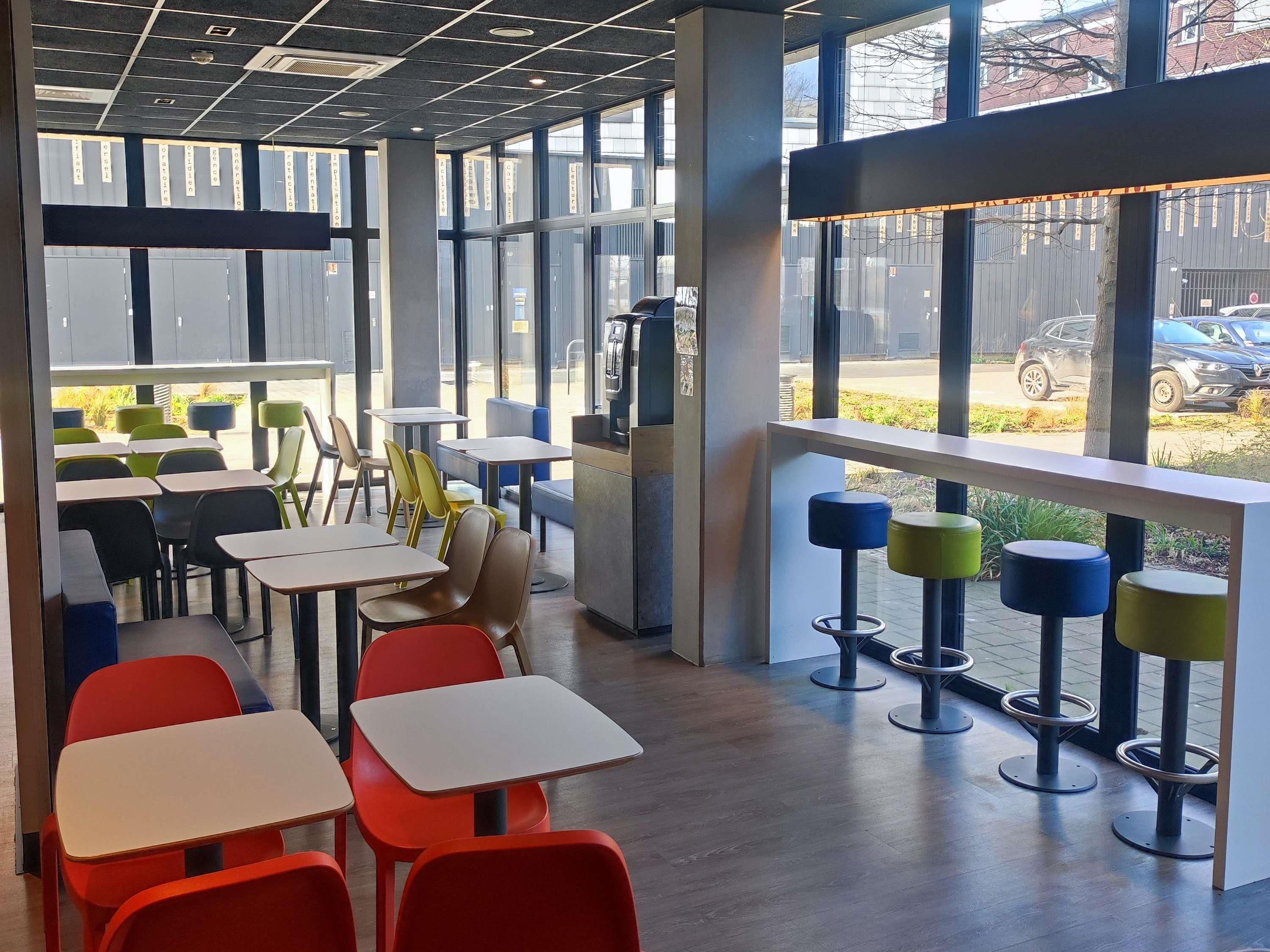 ibis budget Amiens Centre Gare thumbnail 3