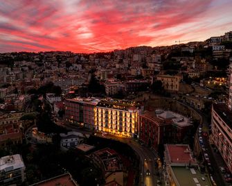 Grand Hotel Parkers - Naples - Outdoor view