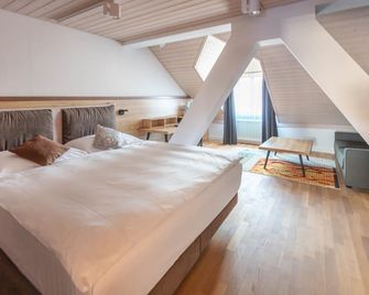 Hotel und Restaurant zum goldenen Kopf - Bulach - Habitación