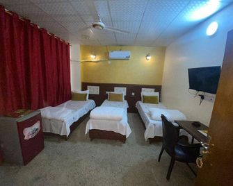 Asal Hotel - Bagdad - Slaapkamer