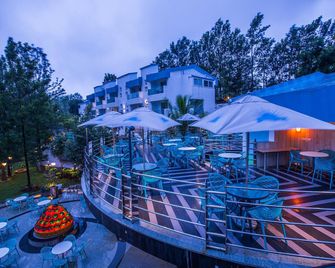 호텔 밀레니엄 파크 - 마하발레슈와르 - 레스토랑