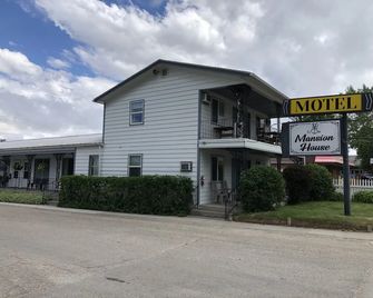 Mansion House Motel - Buffalo - Bygning