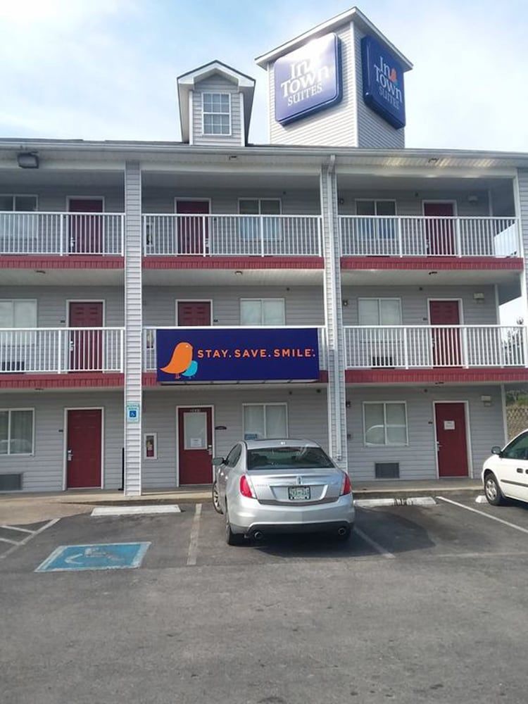 Intown Suites Extended Stay Nashville Tn - Murfreesboro Pike - Antioch - Building