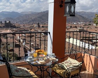 Hostal Qolqampata - Cusco - Balcón