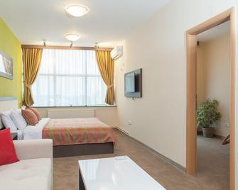 Hotel Ema - Kragujevac - Schlafzimmer